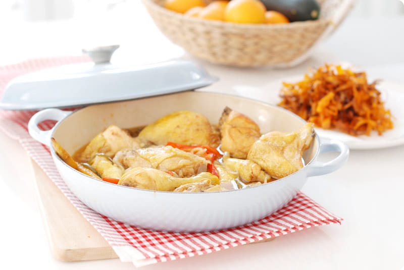 Pollo al jerez con pimentón, receta en cocotte | Velocidad Cuchara